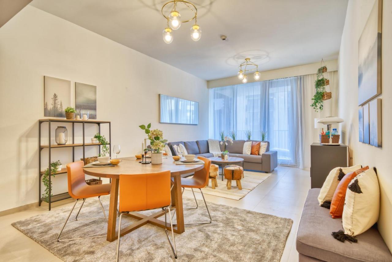 Incredible Views From This Classy Apt With Terrace Dubai Exterior photo