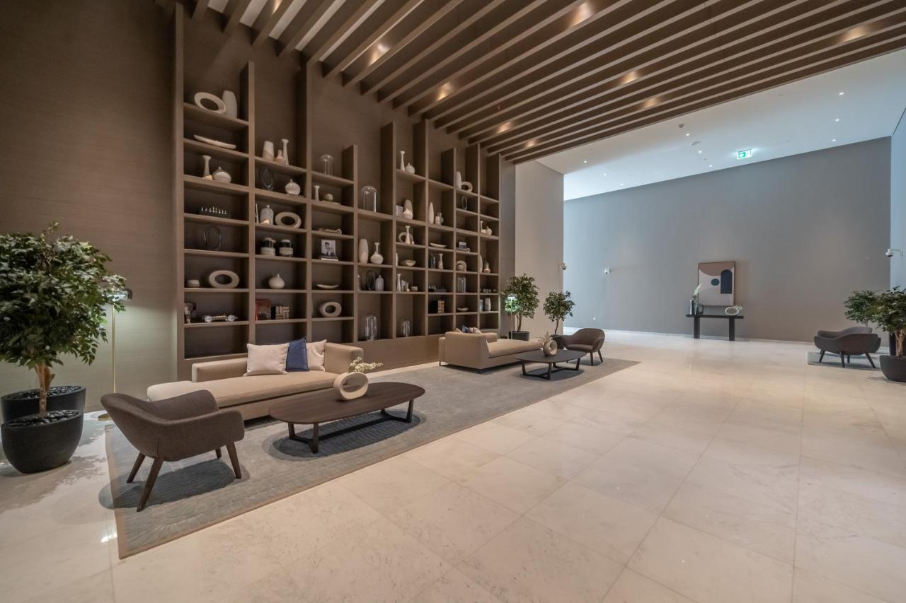 Incredible Views From This Classy Apt With Terrace Dubai Exterior photo